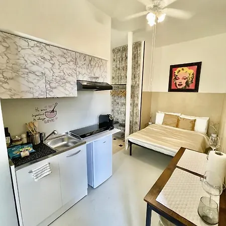 Sacco Mini Apartment Milão